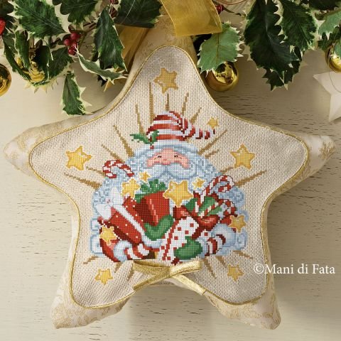 Schema punto croce per stella fuoriporta 'Babbo Natale e pacchi regalo'